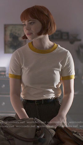 Scarlett’s white t-shirt with yellow trim on American Horror Stories