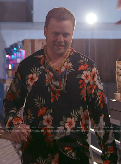 Spencer's tiki party shirt on The Hills New Beginnings