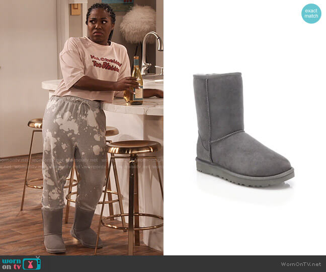 Ugg Classic Short II Boot worn by Harper (Laci Mosley) on iCarly