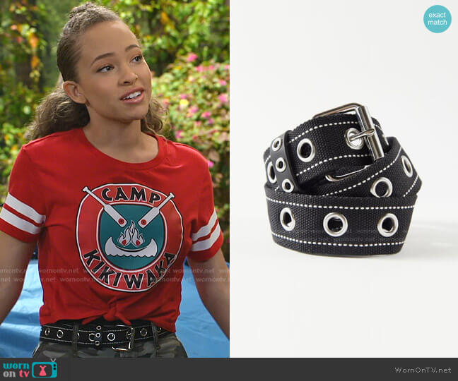 Webbed Grommet Belt by Urban Outfitters worn by Ava (Shelby Simmons) on Bunkd