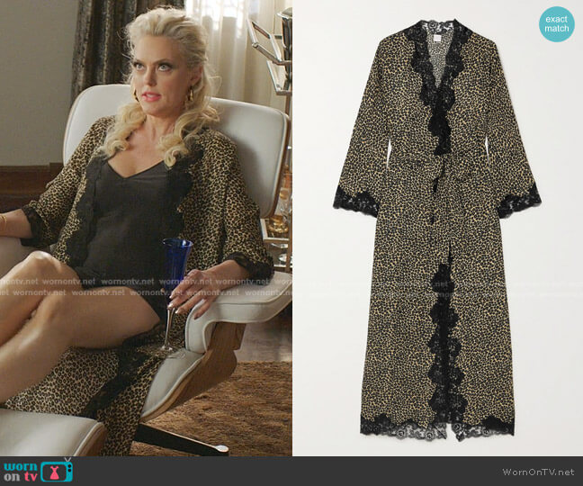 Greta Lace-Trimmed Leopard-Print Silk-Georgette Robe by Loretta Caponi worn by Alexis Carrington (Elaine Hendrix) on Dynasty