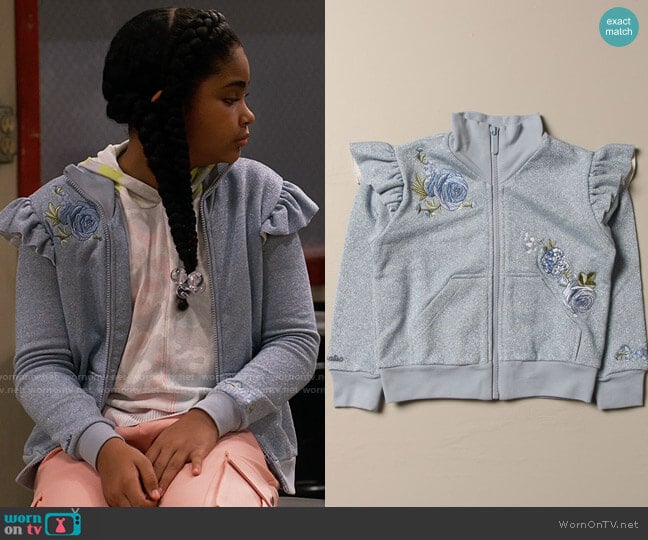 Monnalisa sweatshirt with floral embroidery worn by Millicent (Jaidyn Triplett) on iCarly