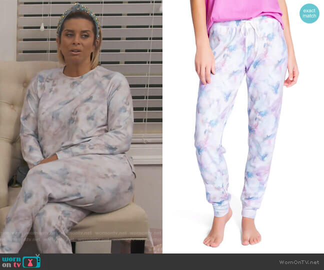 Marble Print Jogger Pants by PJ Salvage worn by Robyn Dixon on The Real Housewives of Potomac