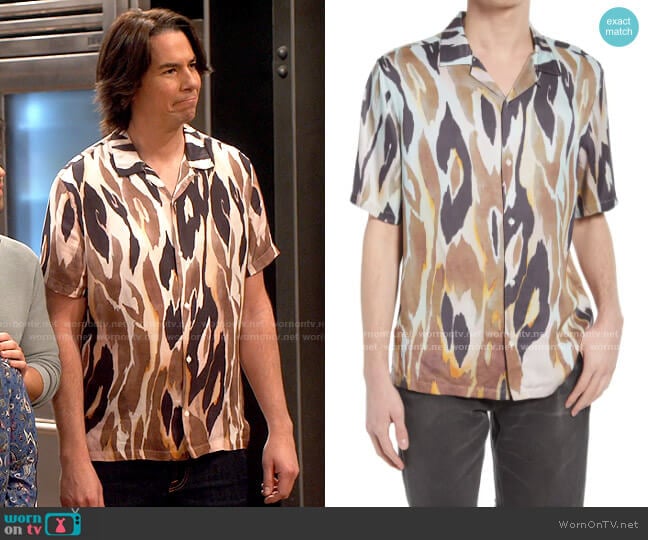 All Saints Fuego Shirt worn by Spencer Shay (Jerry Trainor) on iCarly