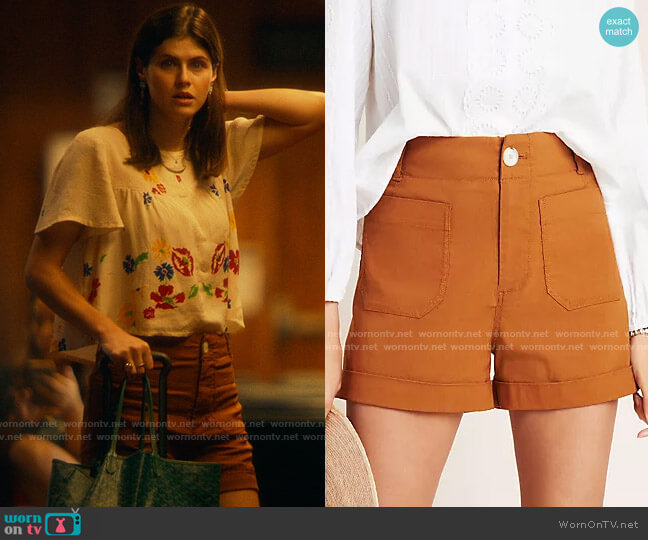 Anthropologie Megan Patch Pocket Shorts worn by Rachel Patton (Alexandra Daddario) on The White Lotus