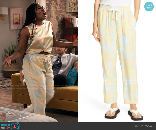 WornOnTV: Harper’s palm print top and pants set on iCarly | Laci Mosley ...