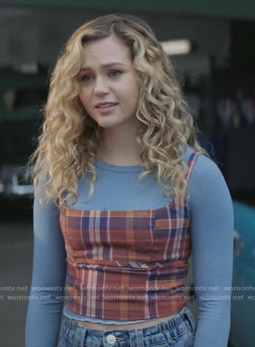 Courtney's plaid top and denim jeans on Stargirl