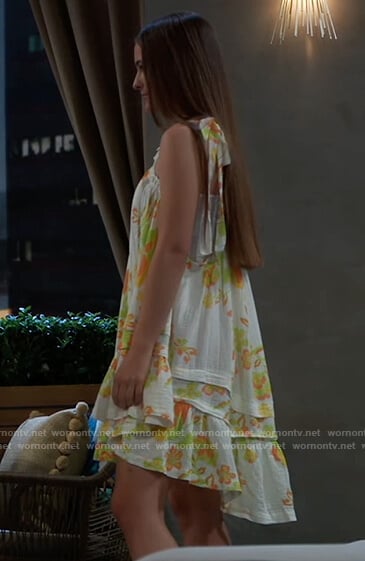 Esme’s white floral tunic on General Hospital