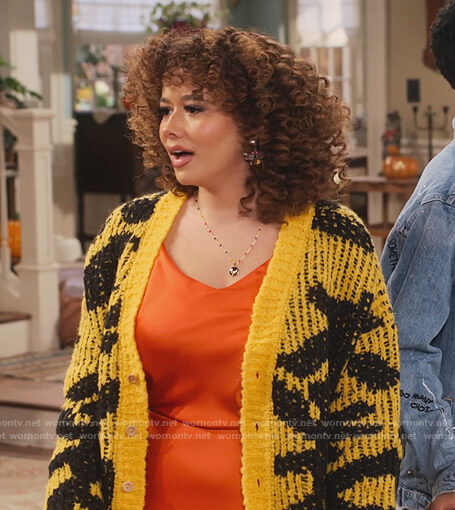 Jade's yellow knit cardigan on Family Reunion