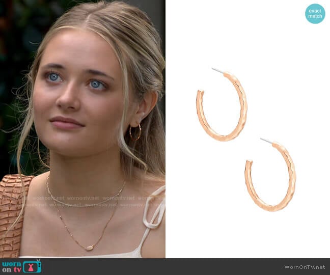 Kendra Scott Zorte Small Hoop Earrings In Rose Gold worn by Faith Newman (Reylynn Caster) on The Young and the Restless