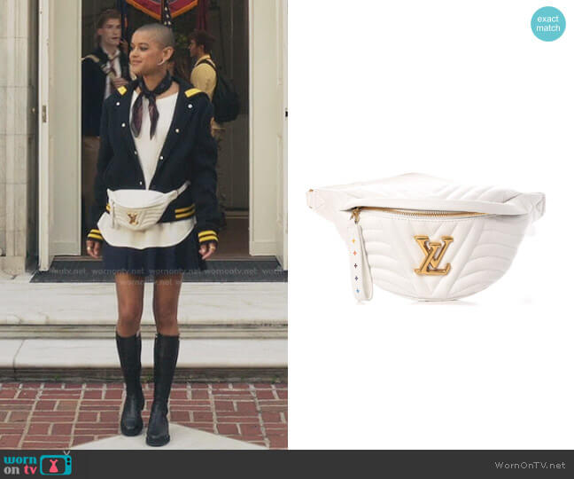 Louis Vuitton New Wave Bumbag Snow White in Calf Leather with Gold-tone  worn by Julien Calloway (Jordan Alexander) as seen in Gossip Girl (S01E05)