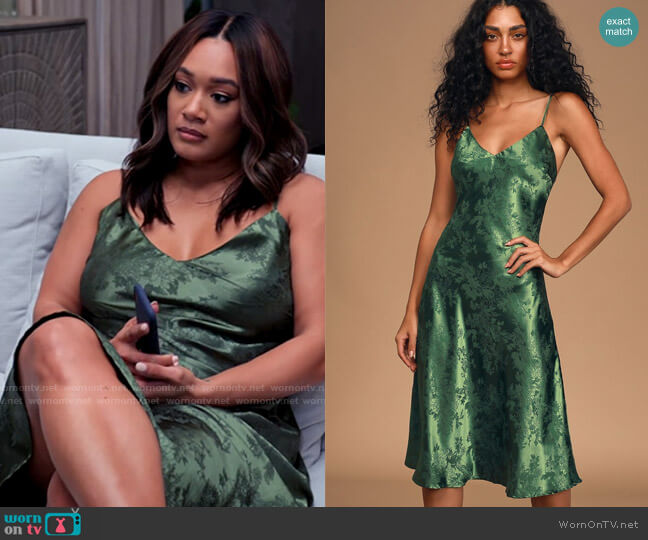 Lulus Calla Love Forest Green Jacquard Satin Slip Dress worn by Fatima (Crystal Hayslett) on Tyler Perrys Sistas