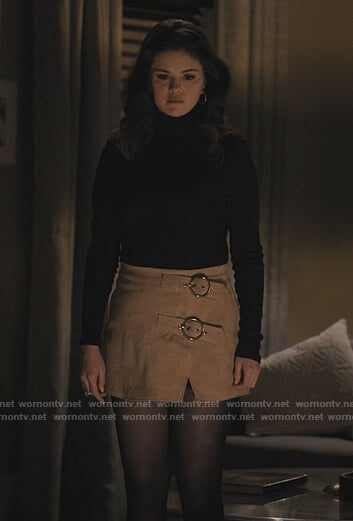 Mabel's beige buckle detail skirt on Only Murders in the Building