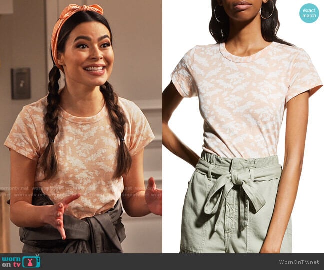 Rag & Bone Summer Floral Printed Tee worn by Carly Shay (Miranda Cosgrove) on iCarly