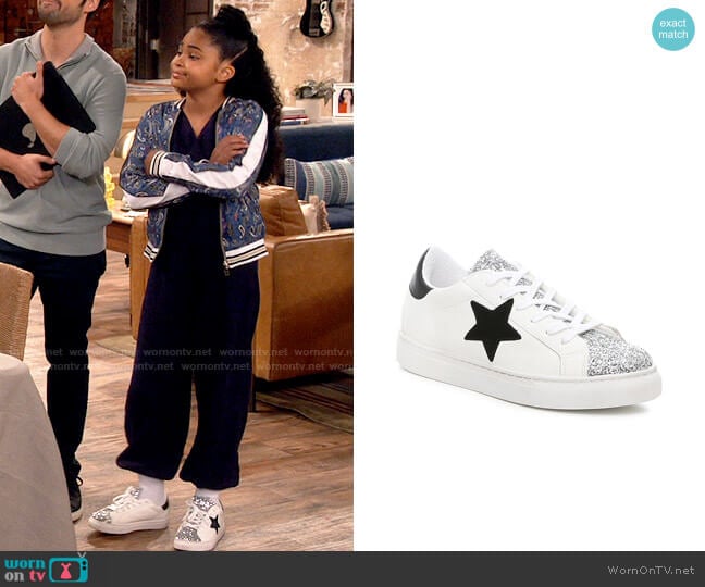 Steve Madden Tamber Sneakers worn by Millicent (Jaidyn Triplett) on iCarly