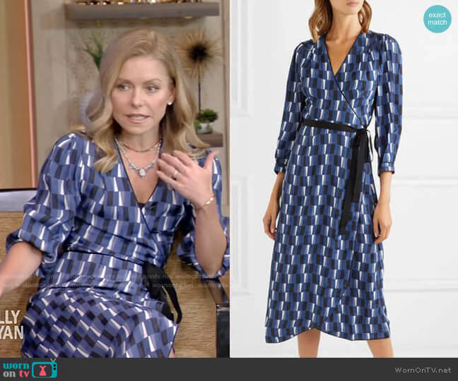 WornOnTV Kelly s blue geometric print wrap dress on Live with