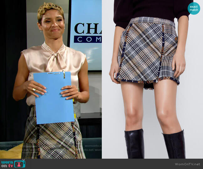 Zara Plaid Tweed Skirt worn by Elena Dawson (Brytni Sarpy) on The Young and the Restless