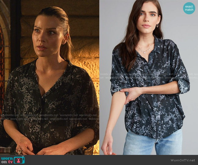 Capri Button Down by Bella Dahl worn by Chloe Decker (Lauren German) on Lucifer