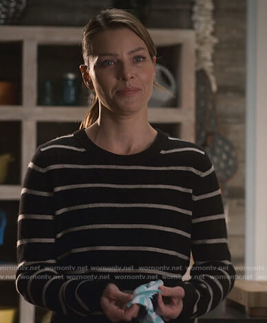 Chloe's black stripe sweater on Lucifer
