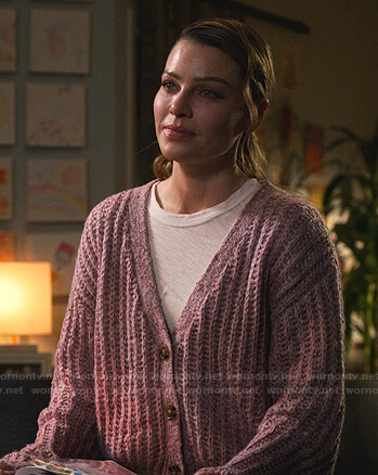 Chloe’s white tee and pink cropped cardigan on Lucifer