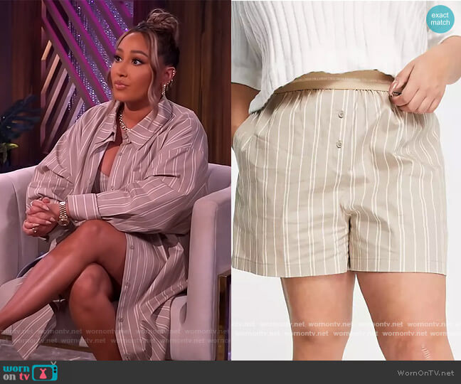 Short with Branded Waistband in Beige Stripe by ASOS worn by Adrienne Houghton on The Real