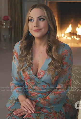 Fallon’s blue floral robe and pants on Dynasty