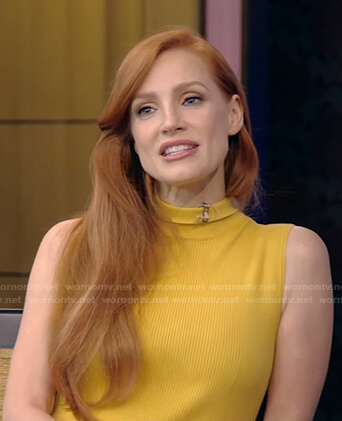 Jessica Chastain’s yellow ribbed pleated dress on Live with Kelly and Ryan
