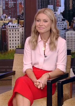 Kelly’s red pencil skirt on Live with Kelly and Ryan