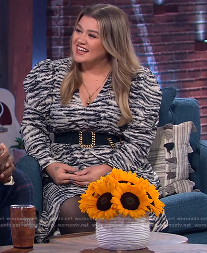 Kelly's zebra stripe puff sleeve dress on The Kelly Clarkson Show