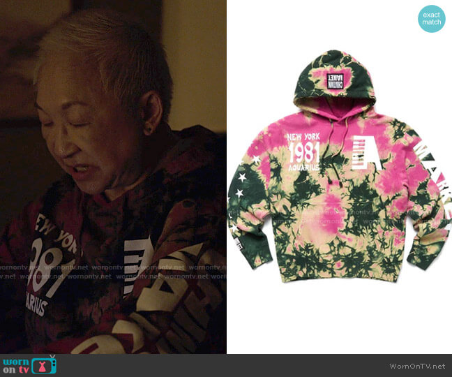 Chinatown Market x Alicia Keys Tie Dye Hoodie worn by Grandma (Lori Tan Chinn) on Awkwafina is Nora From Queens