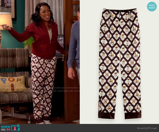 Scotch & Soda Printed straight-legged trousers worn by Tina Butler (Tichina Arnold) on The Neighborhood