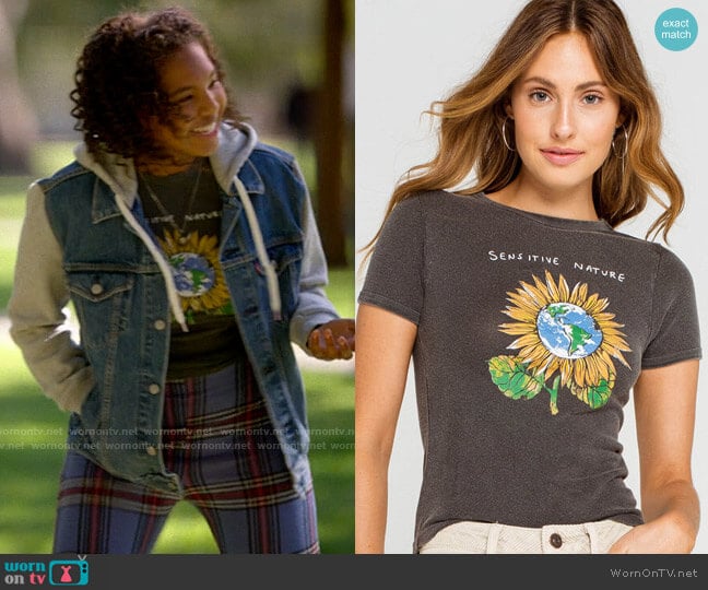 BDG Urban Outfitters Sensitive Nature Womens Tee worn by Angelica Porter-Kennard  on The L Word Generation Q