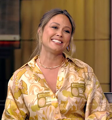 Vanessa Lachey’s yellow print blouse and mini skirt on Live with Kelly and Ryan