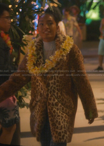 Zoey's leopard fur coat on Grown-ish
