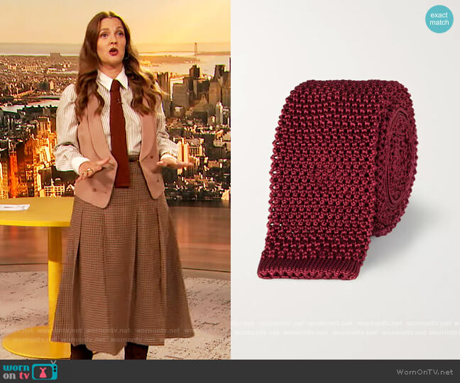 5cm Knitted Silk Tie by Charvet worn by Drew Barrymore on The Drew Barrymore Show