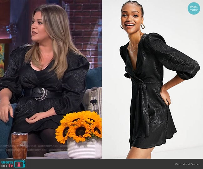 Wrap Mini Dress in black by River Island at ASOS worn by Kelly Clarkson on The Kelly Clarkson Show