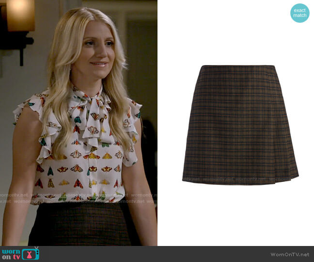 Alice + Olivia Semira Skirt worn by Gina Dabrowski (Annaleigh Ashford) on B Positive