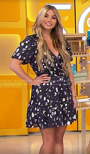 Amber's dotted print wrap dress on The Price is Right