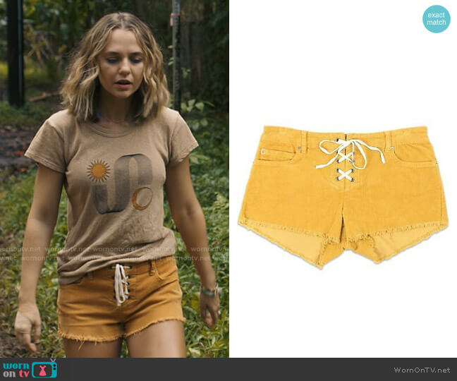 Billabong Lite Hearted Denim Short worn by Lennon (Madison Iseman) on I Know What You Did Last Summer