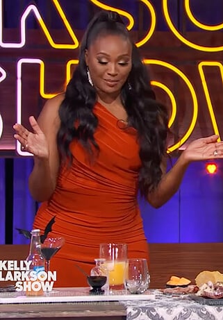 Cynthia Bailey’s ruched one shoulder dress on The Kelly Clarkson Show