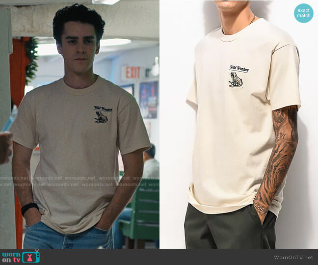 Dravus Life Goes On Cream T-Shirt worn by Dylan (Ezekiel Goodman) on I Know What You Did Last Summer