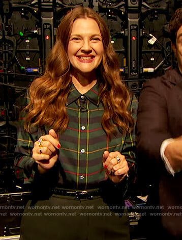 Drew’s green plaid blouse on The Drew Barrymore Show