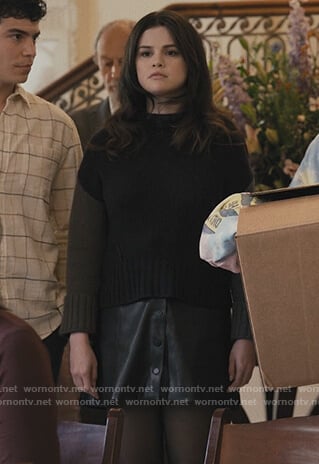 Mabel's colorblock sweater on Only Murders in the Building