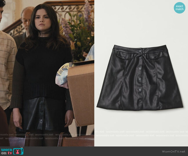A-line Skirt by H&M worn by Mabel Mora (Selena Gomez) on Only Murders in the Building