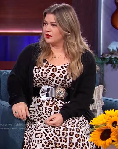 Kelly’s leopard print maxi dress on The Kelly Clarkson Show