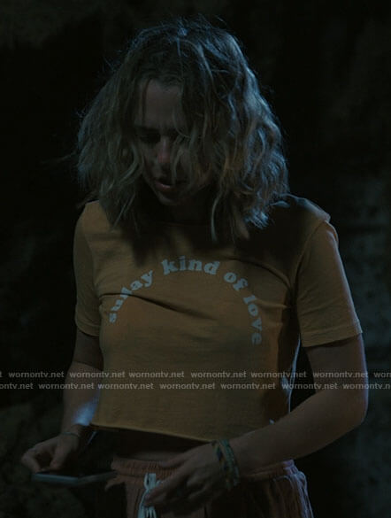 Lennon/Alison's Sunday Kind of Love tee on I Know What You Did Last Summer