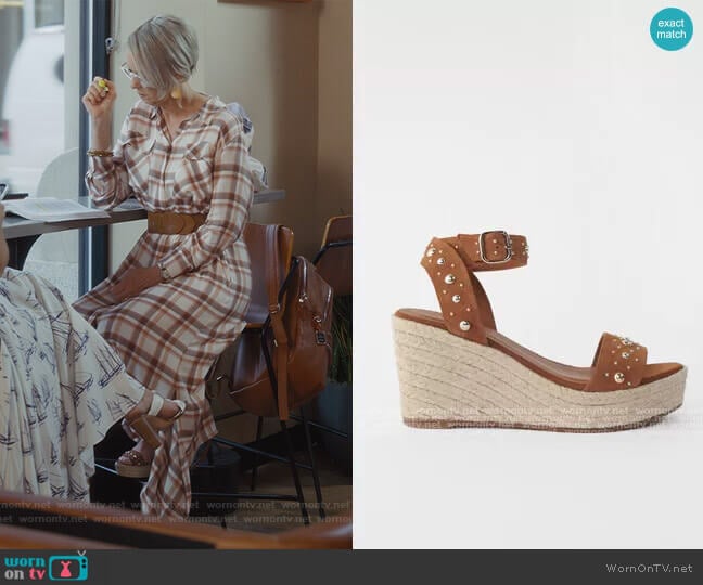 Maje Fardane Wedge Sandal worn by Miranda Hobbs (Cynthia Nixon) on And Just Like That