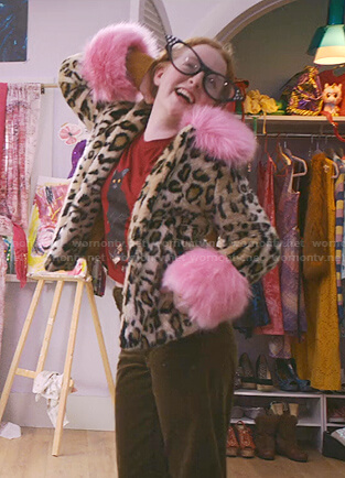 Mallory's leopard print fur jacket on The Baby-Sitters Club