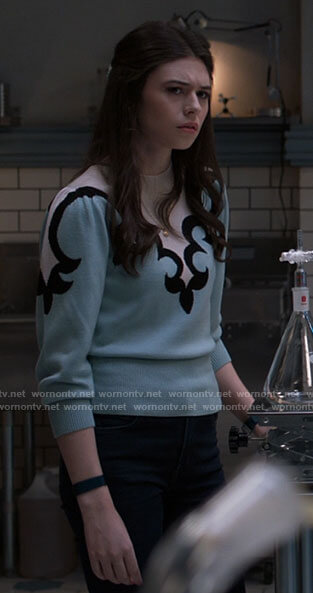 Nia’s blue print sweater on Supergirl