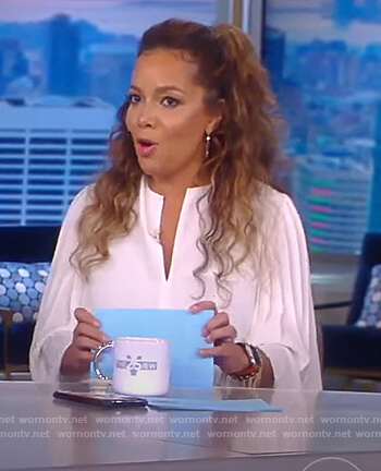 Sunny’s white pleated blouse on The View